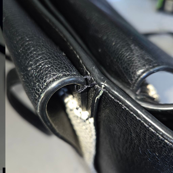 Henri Bendel Black Leather Handbag with Woven Detailing & Gold-toned hardware - Picture 12 of 15